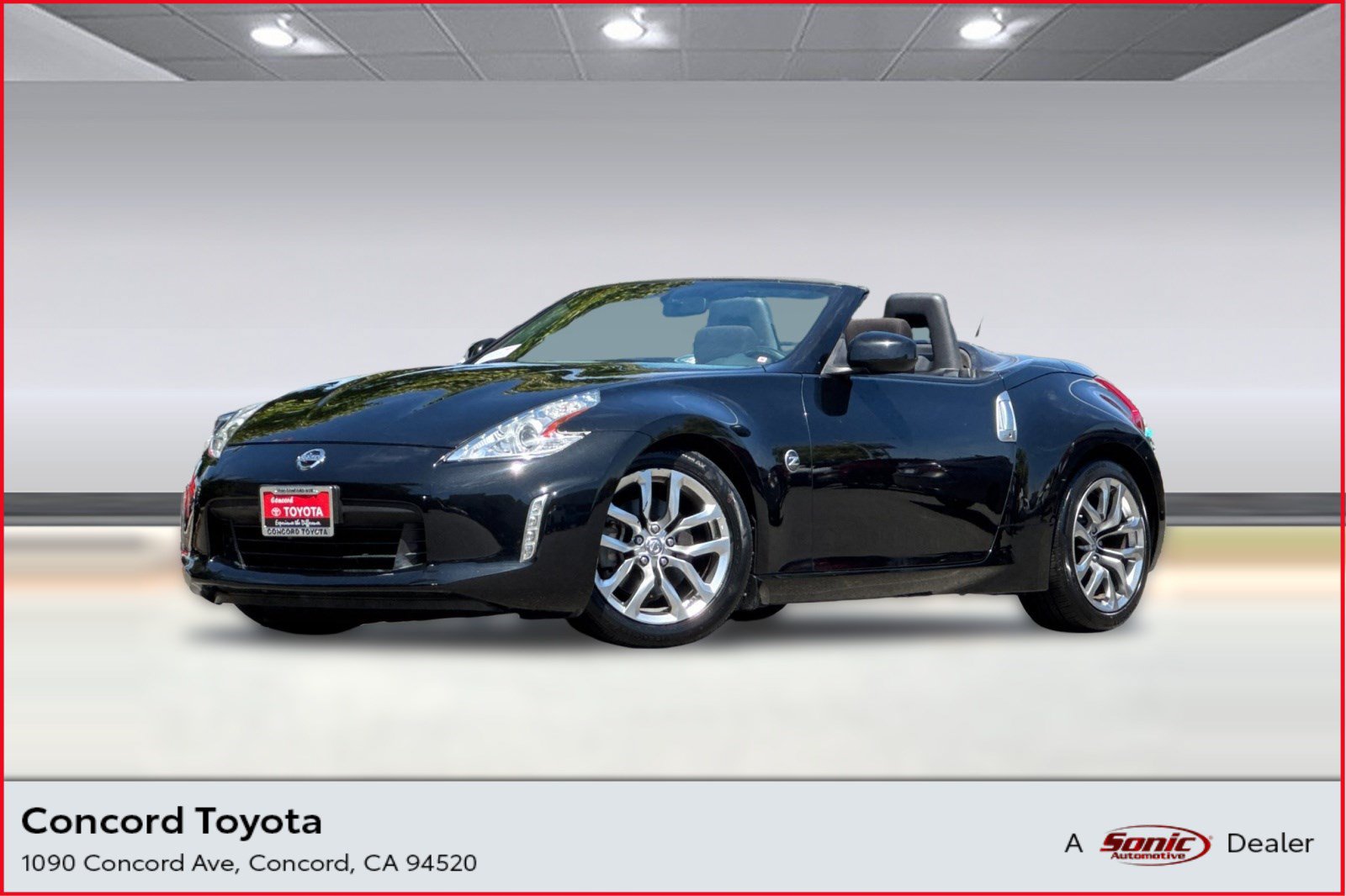 Used 2014 Nissan 370Z Roadster RWD image 1