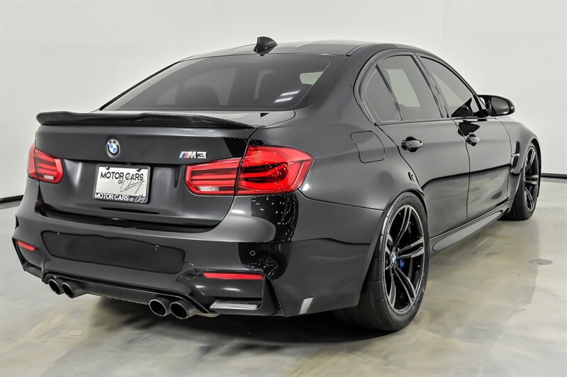 Used 2016 BMW M3 RWD image 10