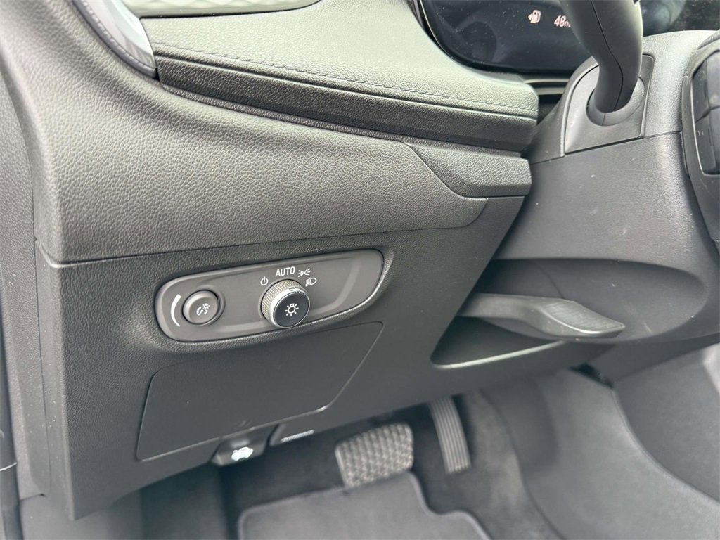 Used 2024 Buick Encore GX Sport Touring w/ Comfort Package image 10