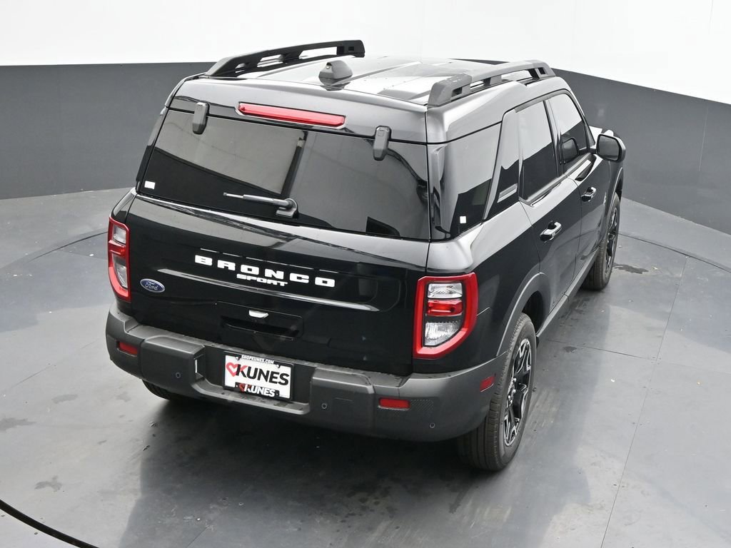 New 2025 Ford Bronco Sport Outer Banks image 39