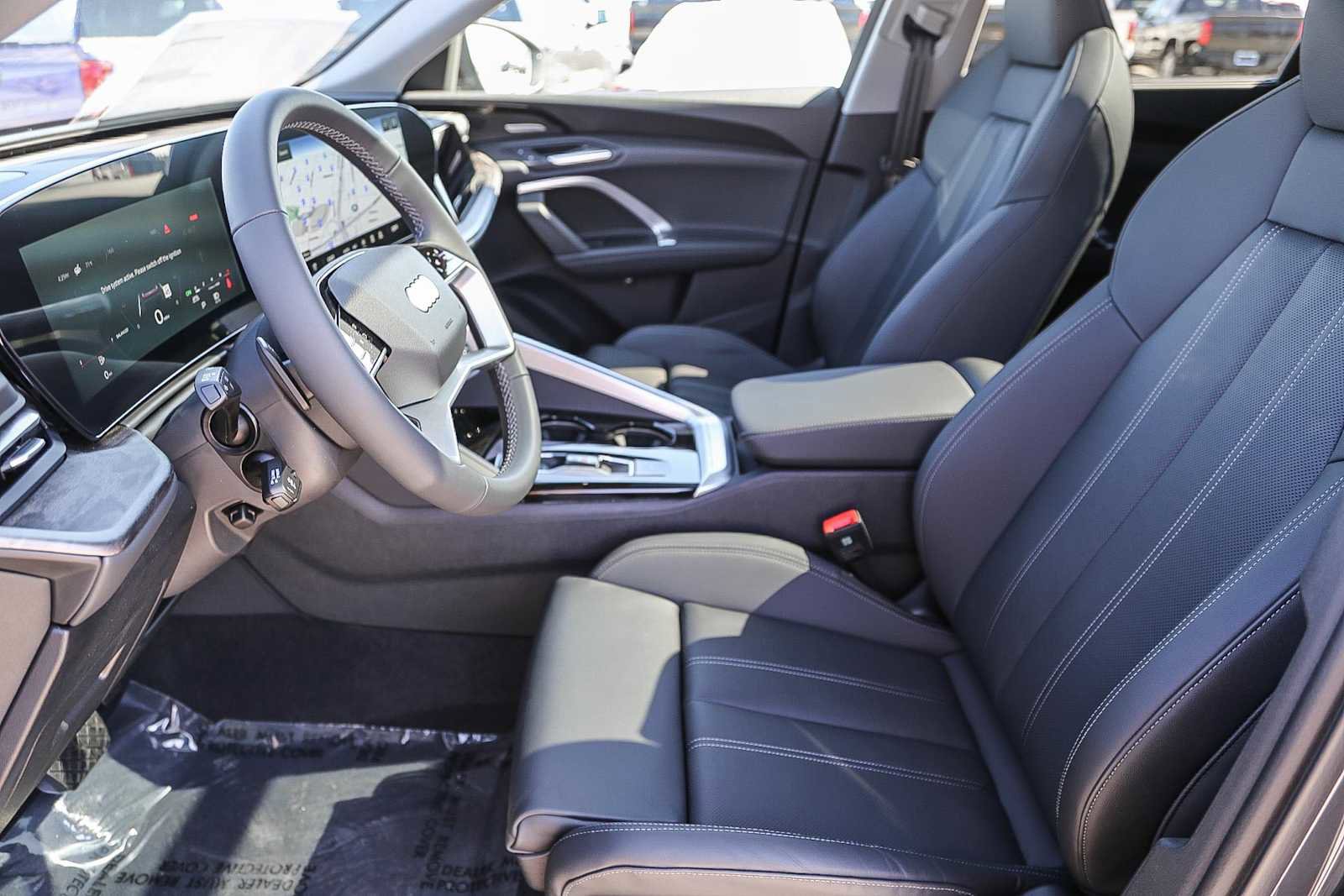 Used 2025 Audi Q5 Premium w/ Premium Plus AWD/4WD image 17