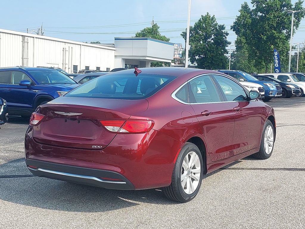 Used 2016 Chrysler 200 Limited FWD image 7