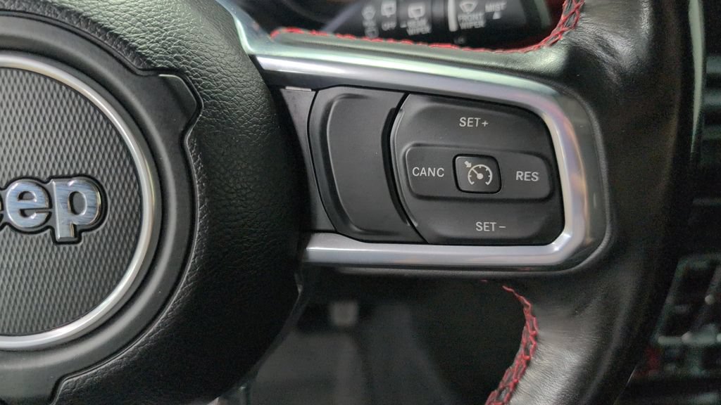 Used 2023 Jeep Wrangler Unlimited Rubicon w/ Dual Top Group AWD/4WD image 11