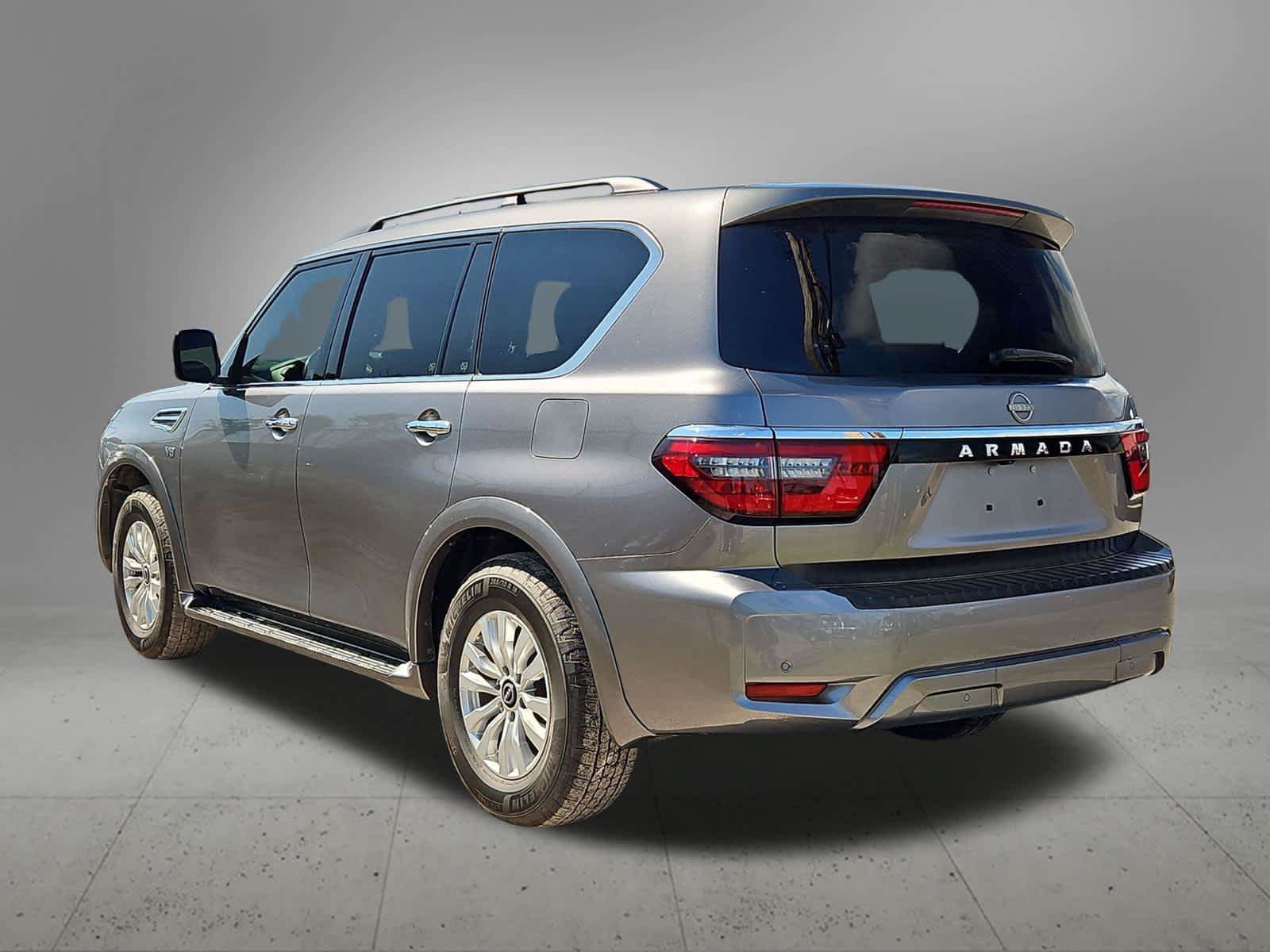 Used 2022 Nissan Armada SV w/ Cargo Package RWD image 3