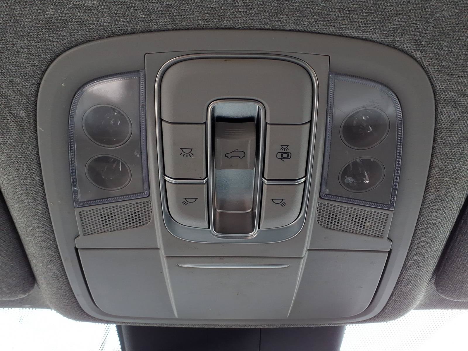 Used 2019 Hyundai Santa Fe AWD image 21