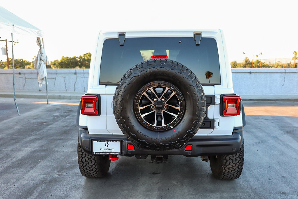 New 2026 Jeep Wrangler Unlimited Rubicon AWD/4WD image 8