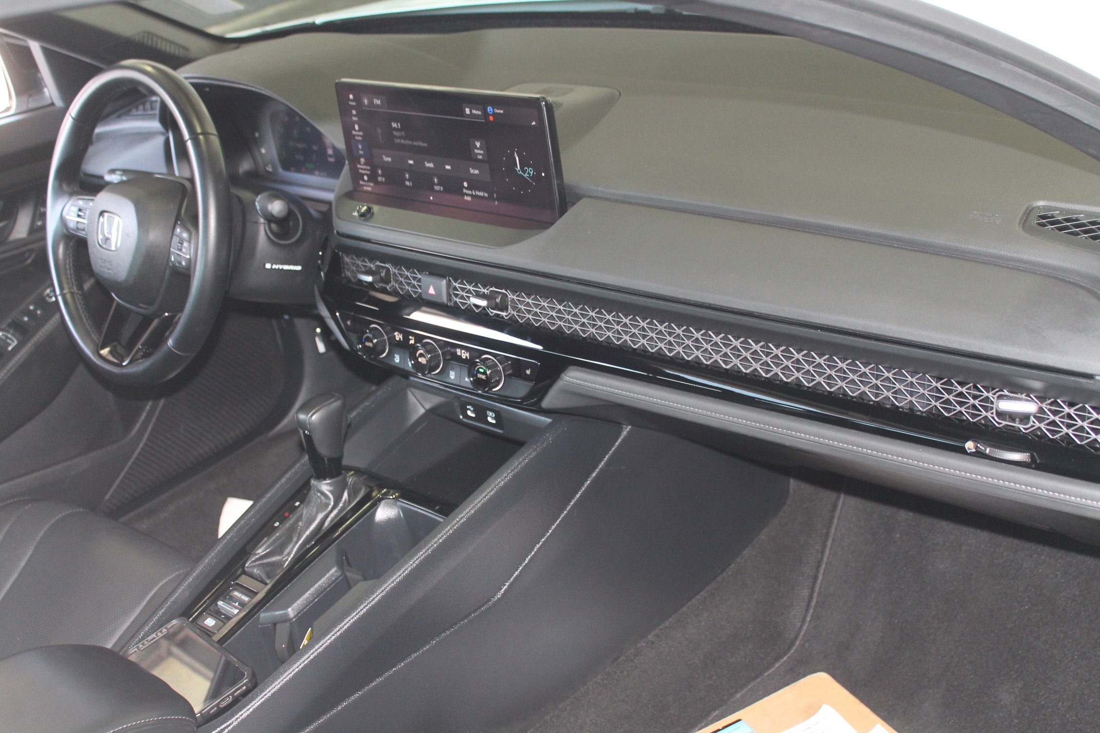 Used 2024 Honda Accord Sport image 20