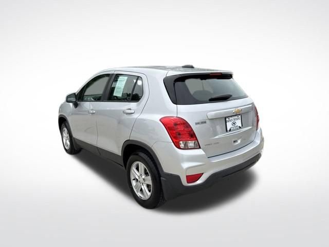 Used 2019 Chevrolet Trax LS w/ LPO, Protection Package AWD/4WD image 5