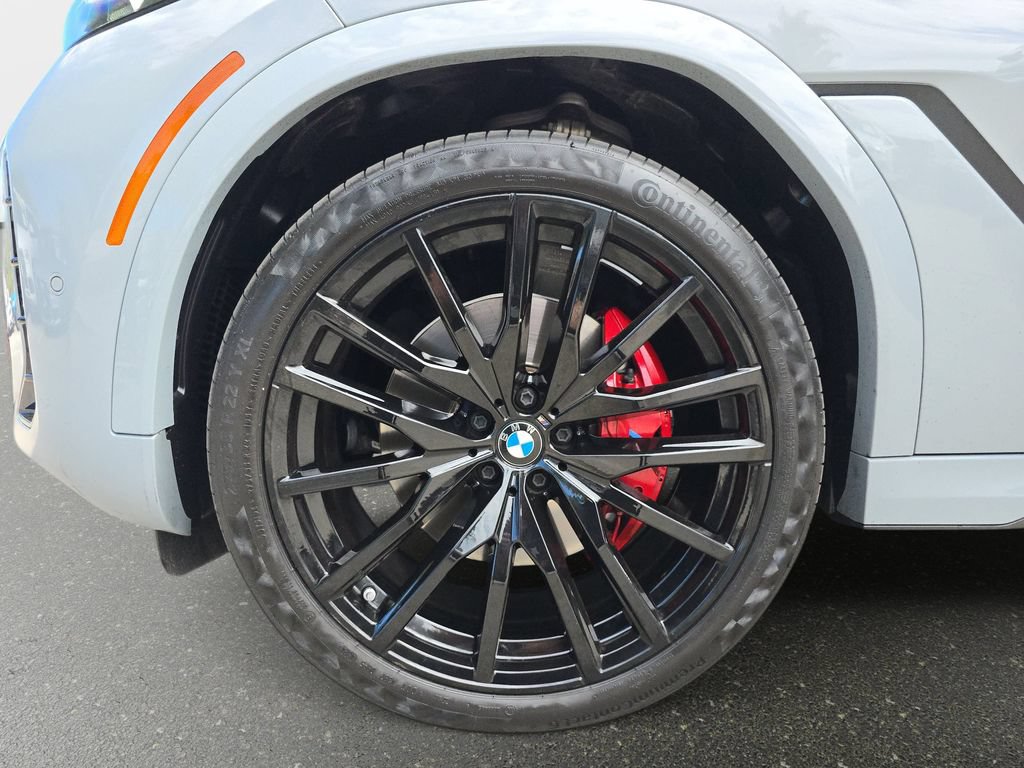 Used 2024 BMW X6 xDrive40i w/ Executive Package AWD/4WD image 36
