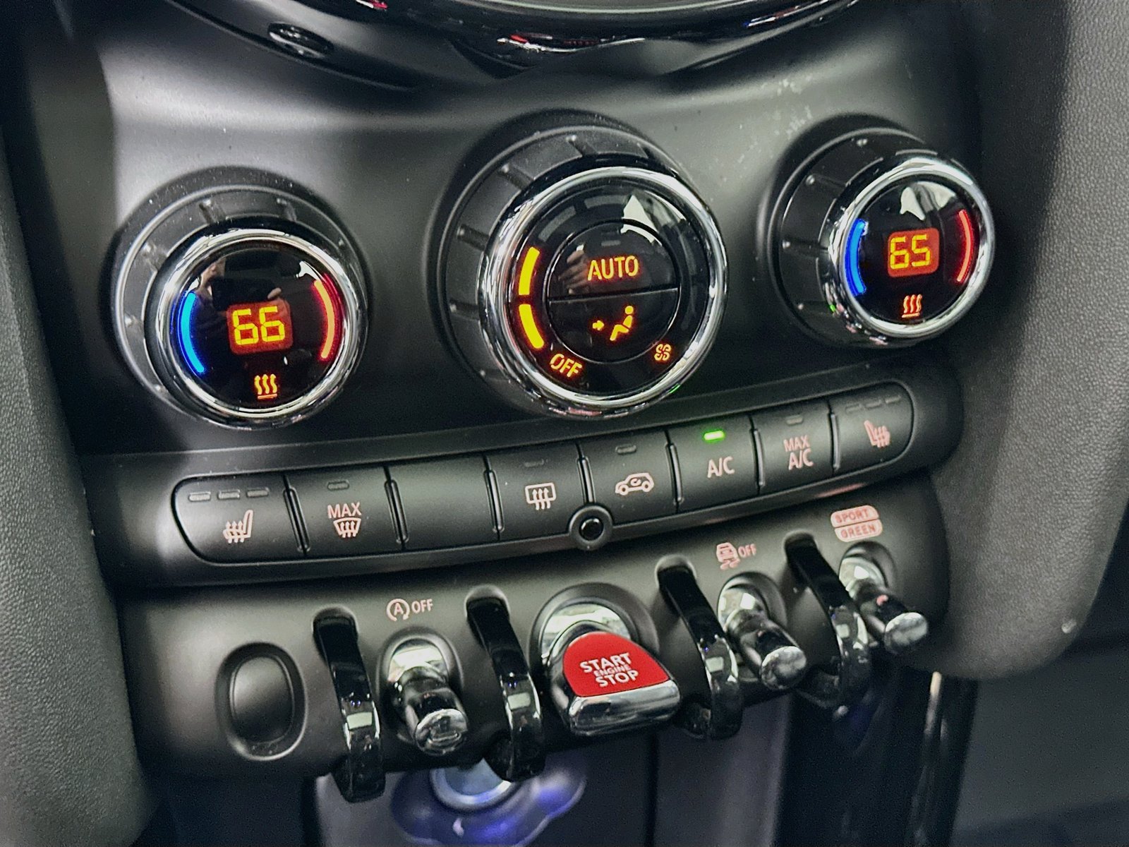 Used 2024 MINI Cooper S FWD image 26