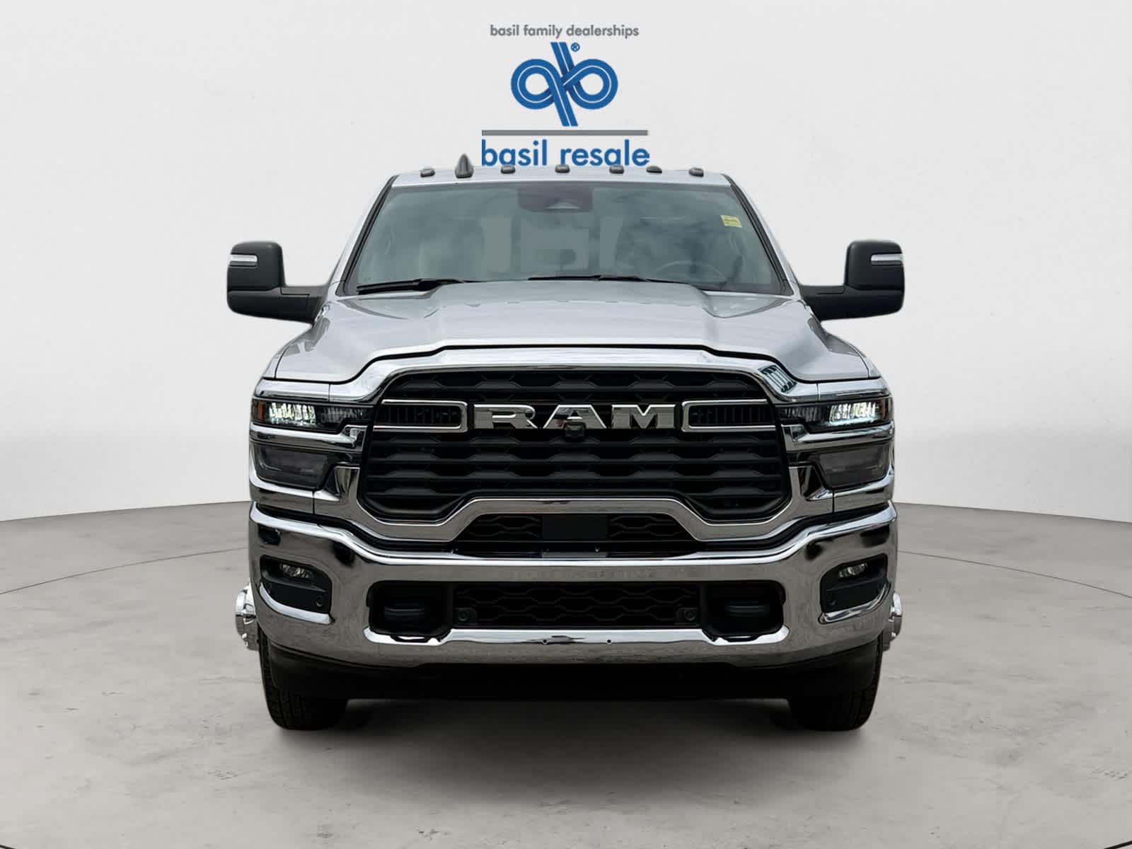 Used 2026 RAM 3500 Tradesman AWD/4WD image 9