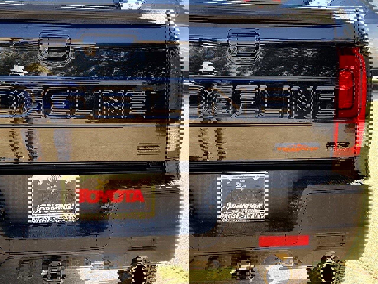 Used 2024 Honda Ridgeline TrailSport image 6