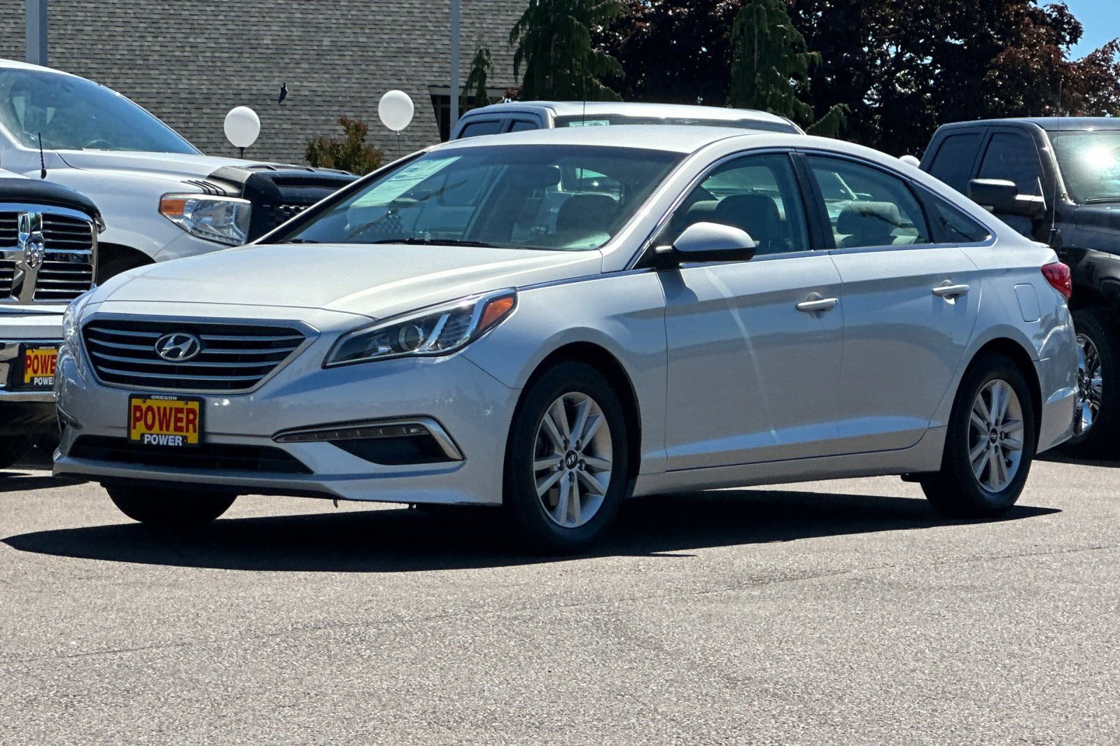 Used 2015 Hyundai Sonata SE w/ Option Group 02 FWD image 8