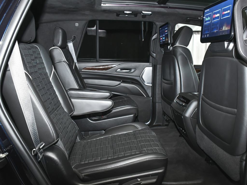 Used 2022 Cadillac Escalade Premium Luxury Platinum image 52
