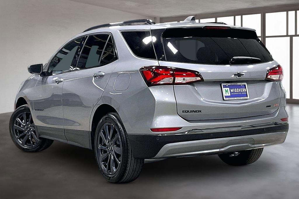 Used 2023 Chevrolet Equinox RS w/ LPO, Floor Liner Package AWD/4WD image 4