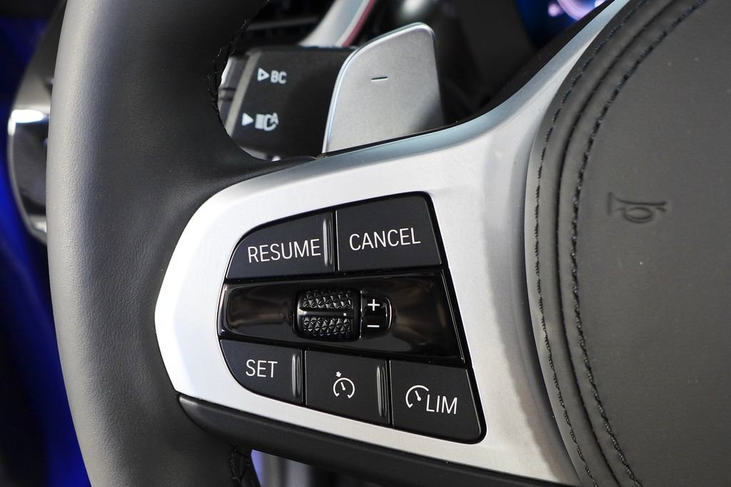 Used 2025 BMW Z4 M40i w/ Premium Package image 27