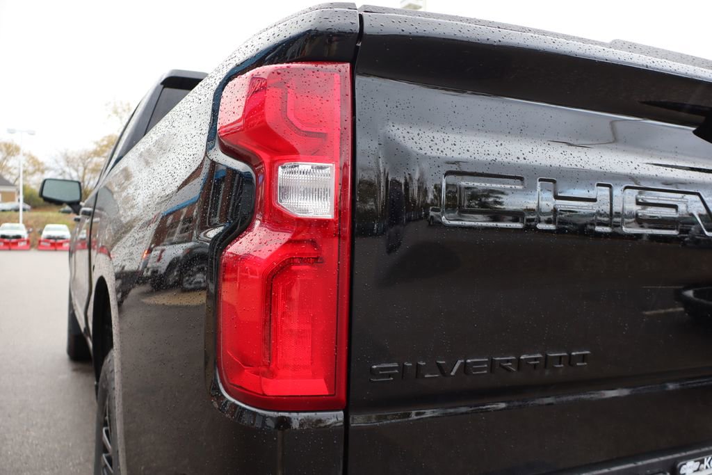 New 2026 Chevrolet Silverado 1500 High Country w/ Midnight Edition image 34