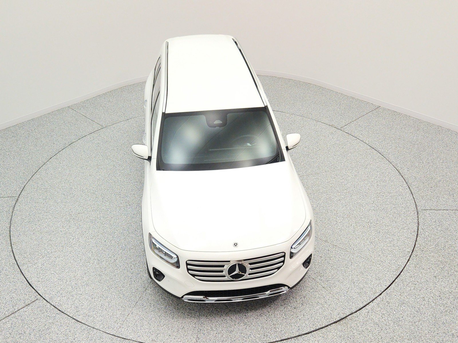 Used 2025 Mercedes-Benz GLB 250 image 23