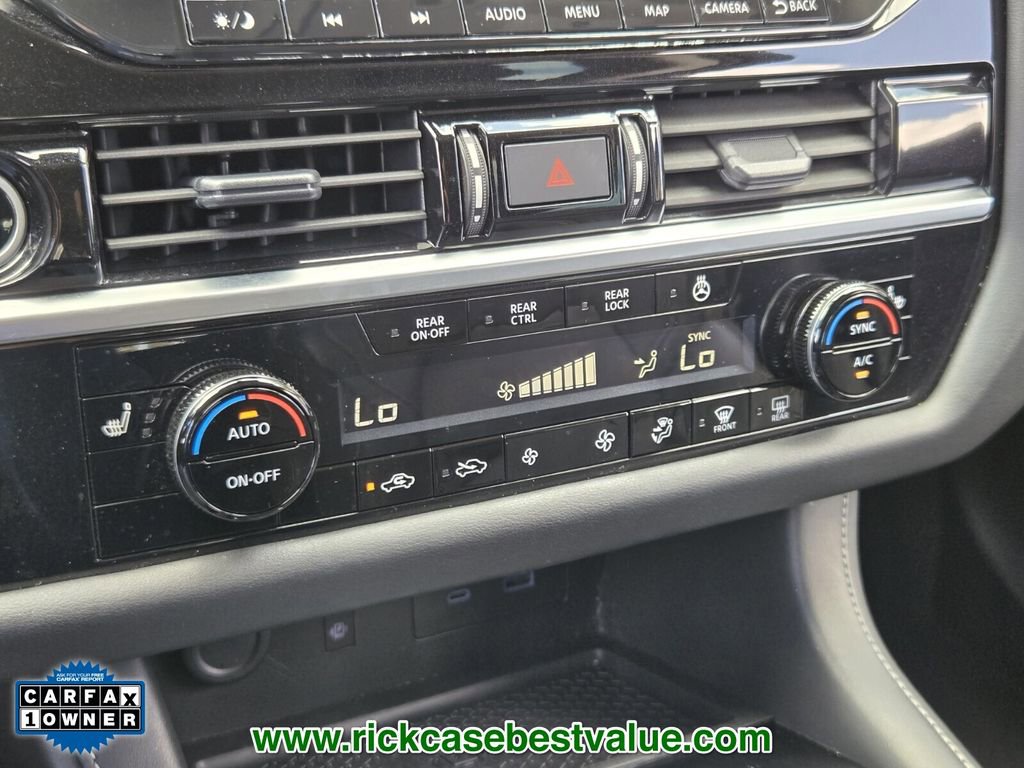 Used 2024 Nissan Pathfinder SL w/ Cargo Package FWD image 26