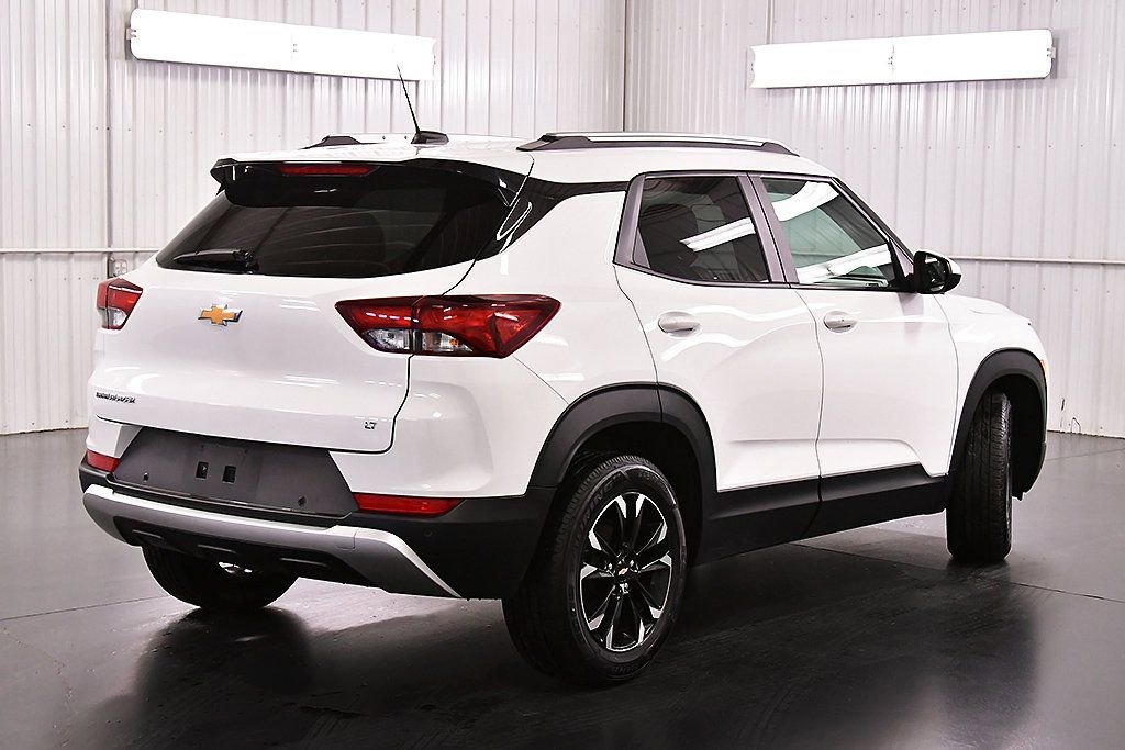 Used 2022 Chevrolet TrailBlazer LT FWD image 7
