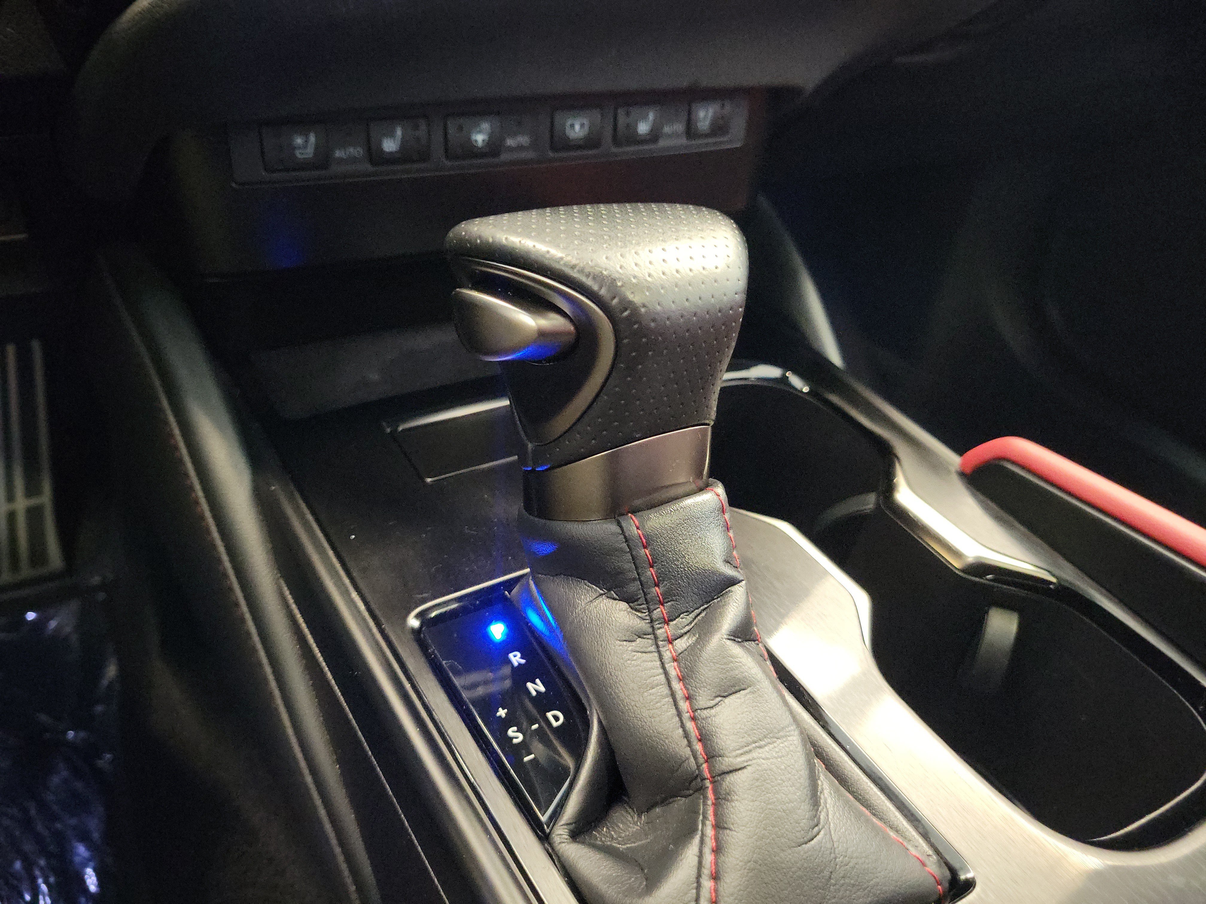 Certified 2024 Lexus ES 350 F Sport w/ Accessory Package (Z2) FWD image 31