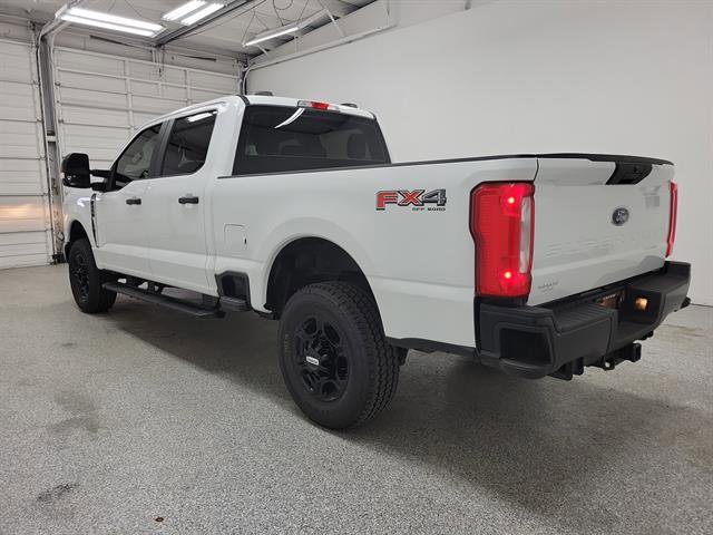 Used 2023 Ford F250 XL w/ XL Off-Road Package AWD/4WD image 4