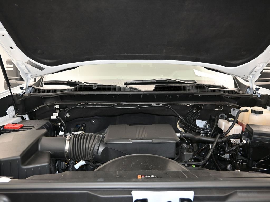 Certified 2025 Chevrolet Silverado 2500 LT w/ Convenience Package image 29