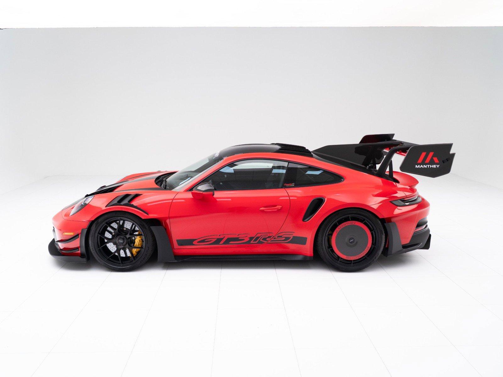 Certified 2025 Porsche 911 GT3 RS RWD image 2