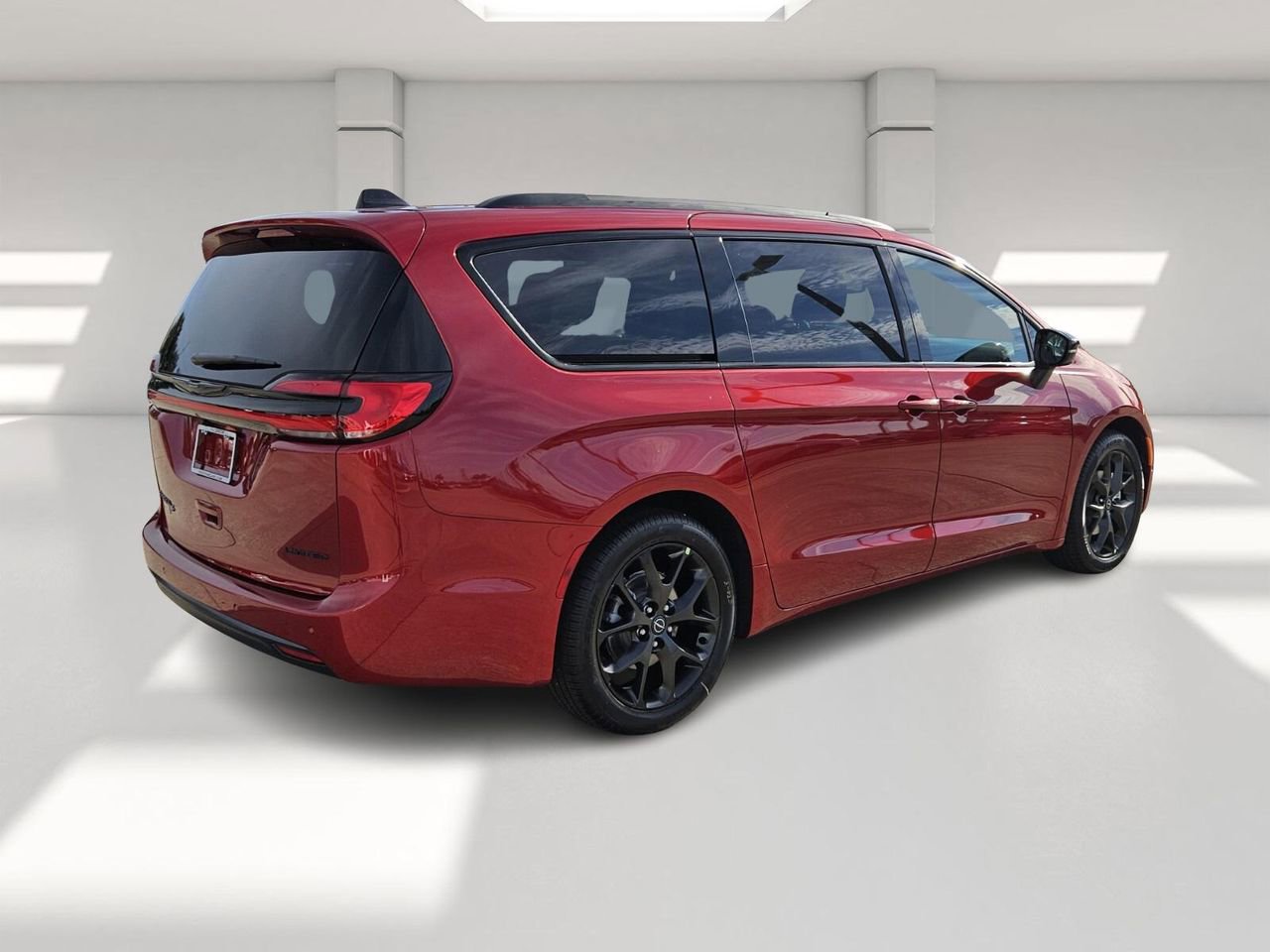 New 2026 Chrysler Pacifica Limited image 5