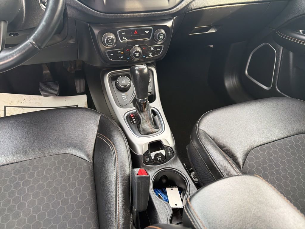 Used 2019 Jeep Compass Latitude w/ Popular Equipment Group image 16