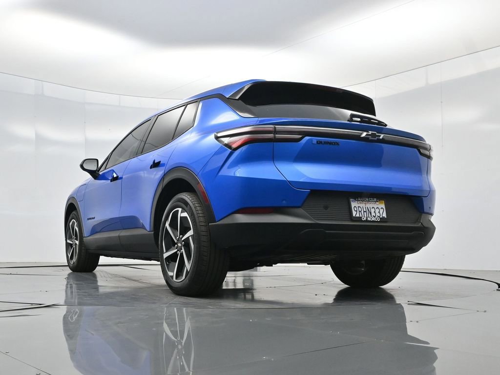 Used 2025 Chevrolet Equinox EV LT image 46