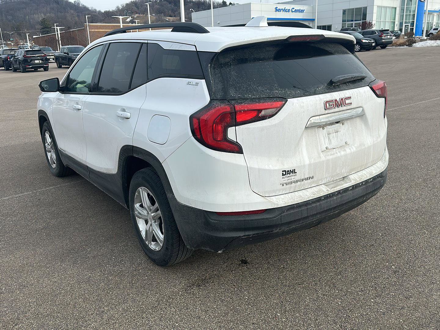 Used 2018 GMC Terrain SLE w/ Driver Convenience Package image 4