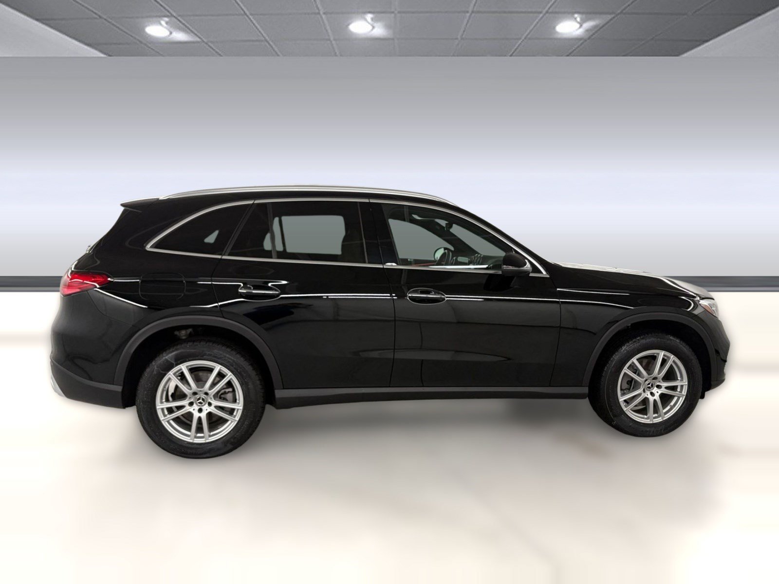 Certified 2026 Mercedes-Benz GLC 300 image 8