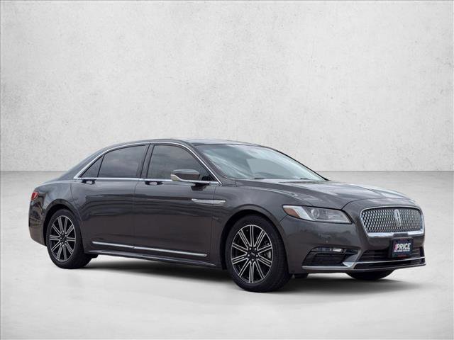 Used 2017 Lincoln Continental Reserve image 3