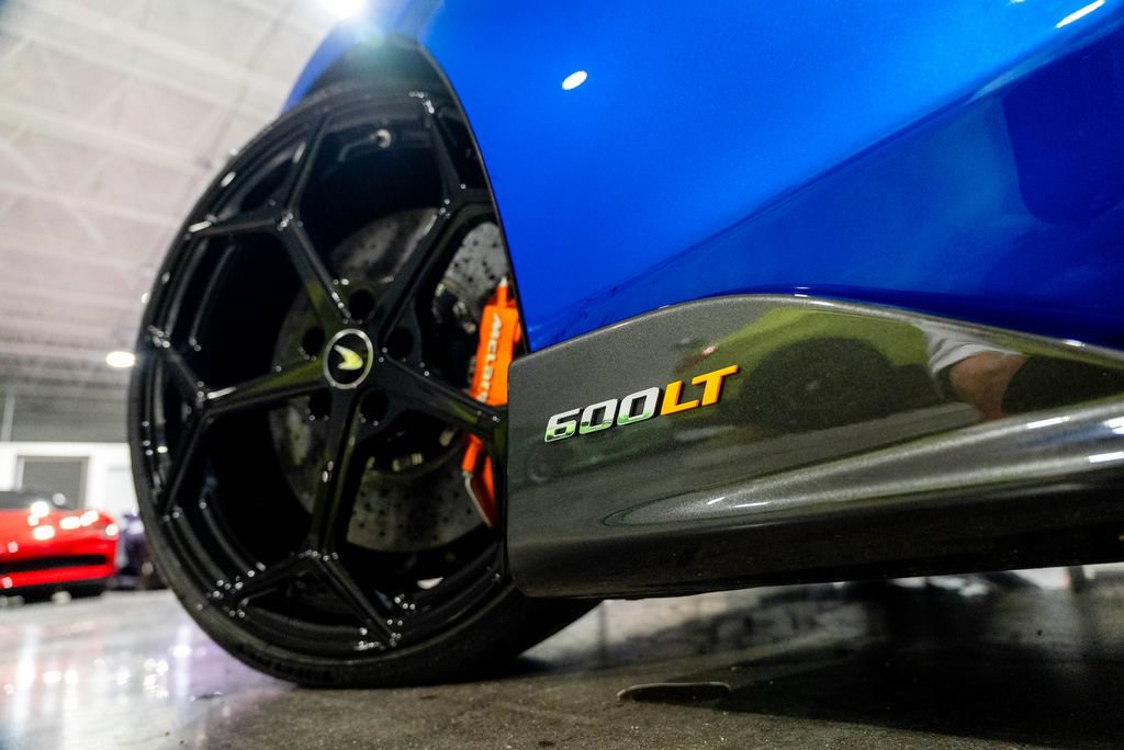 Used 2019 McLaren 600LT RWD image 41
