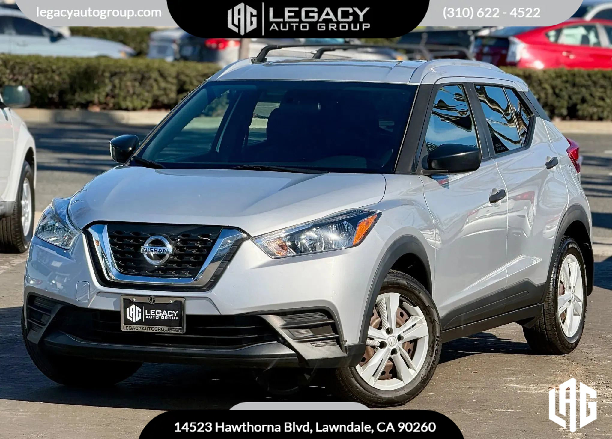 Used 2018 Nissan Kicks S image 1