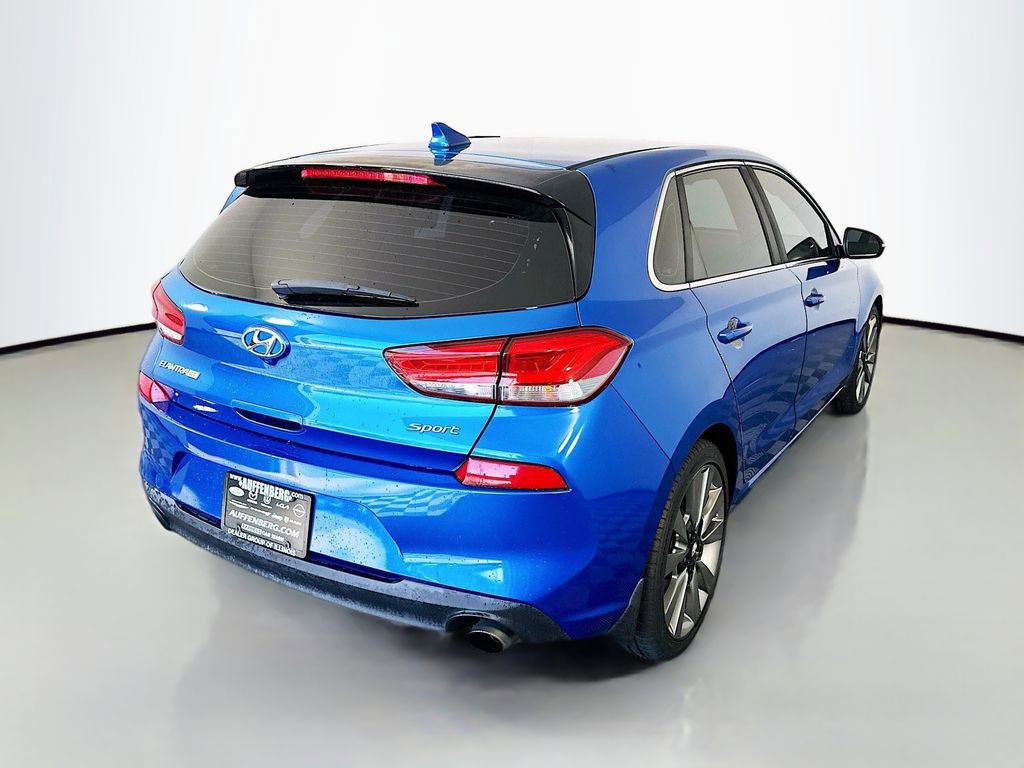 Used 2018 Hyundai Elantra GT Sport image 7