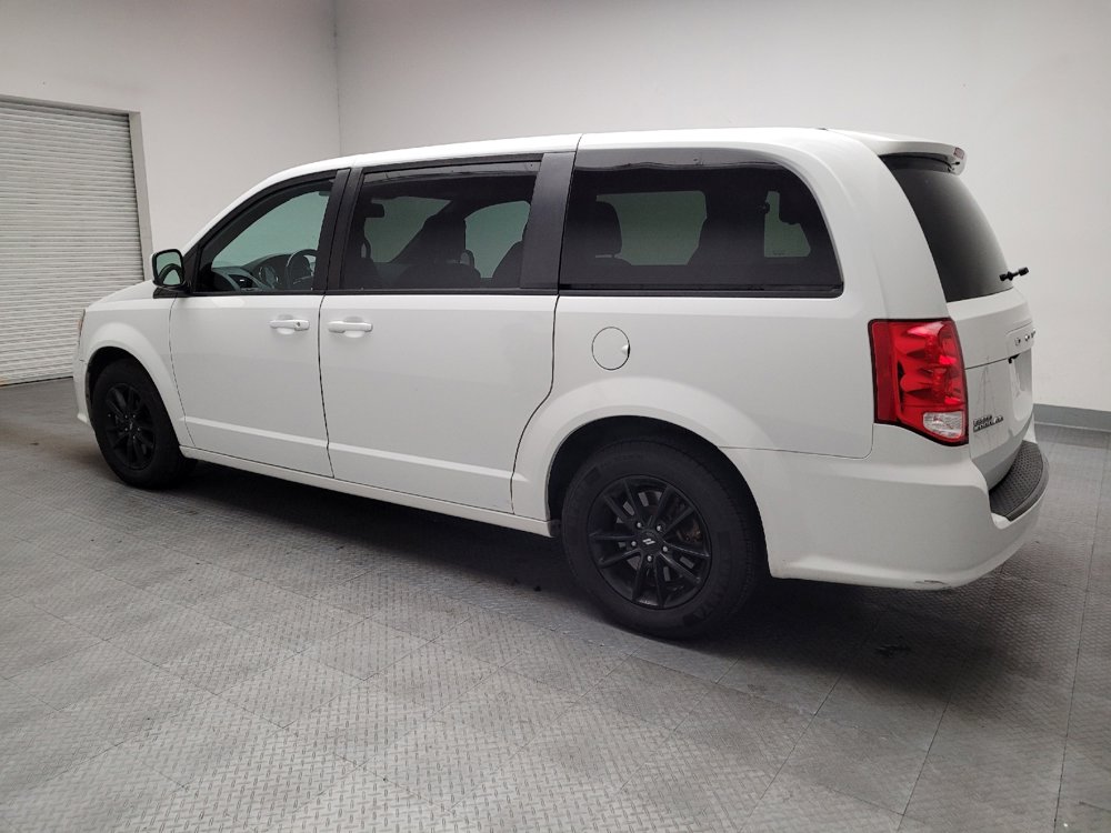 Used 2020 Dodge Grand Caravan SXT w/ Driver Convenience Group image 3