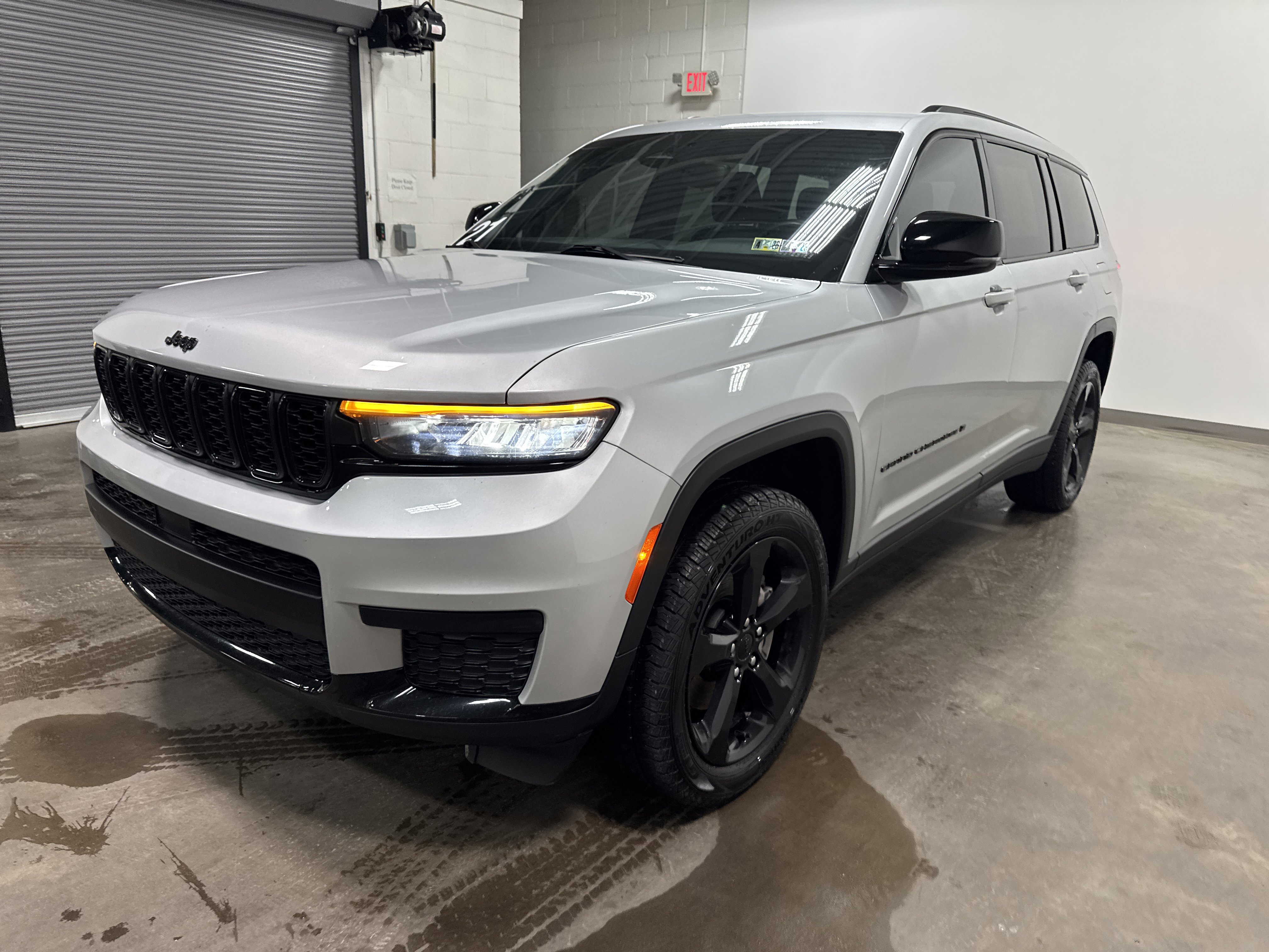 Used 2021 Jeep Grand Cherokee L Altitude image 6