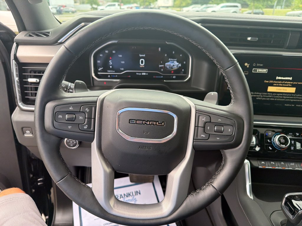 Used 2025 GMC Sierra 1500 Denali w/ Denali Reserve Package AWD/4WD image 18