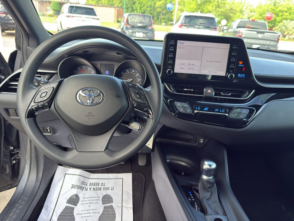 Used 2019 Toyota C-HR LE FWD image 22