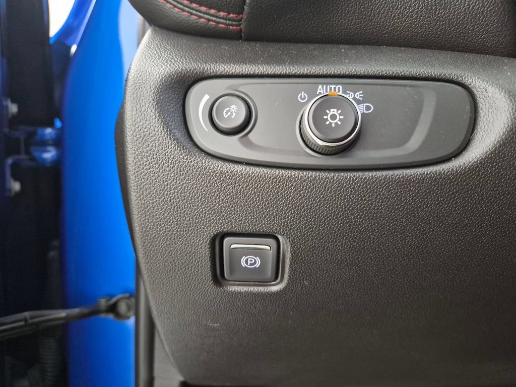 Used 2020 Chevrolet Blazer RS FWD image 12