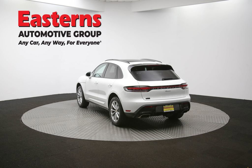 Used 2023 Porsche Macan T w/ Premium Package Plus image 67