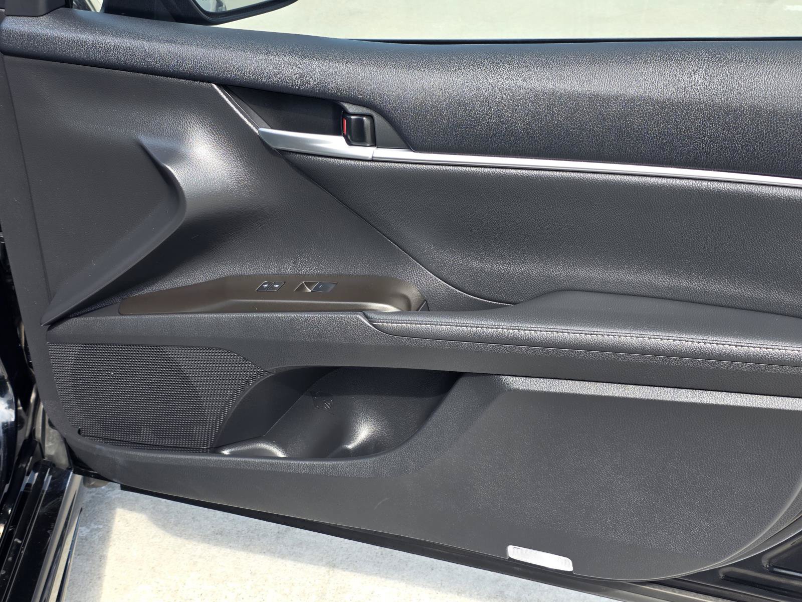 Used 2024 Toyota Camry XSE FWD image 15