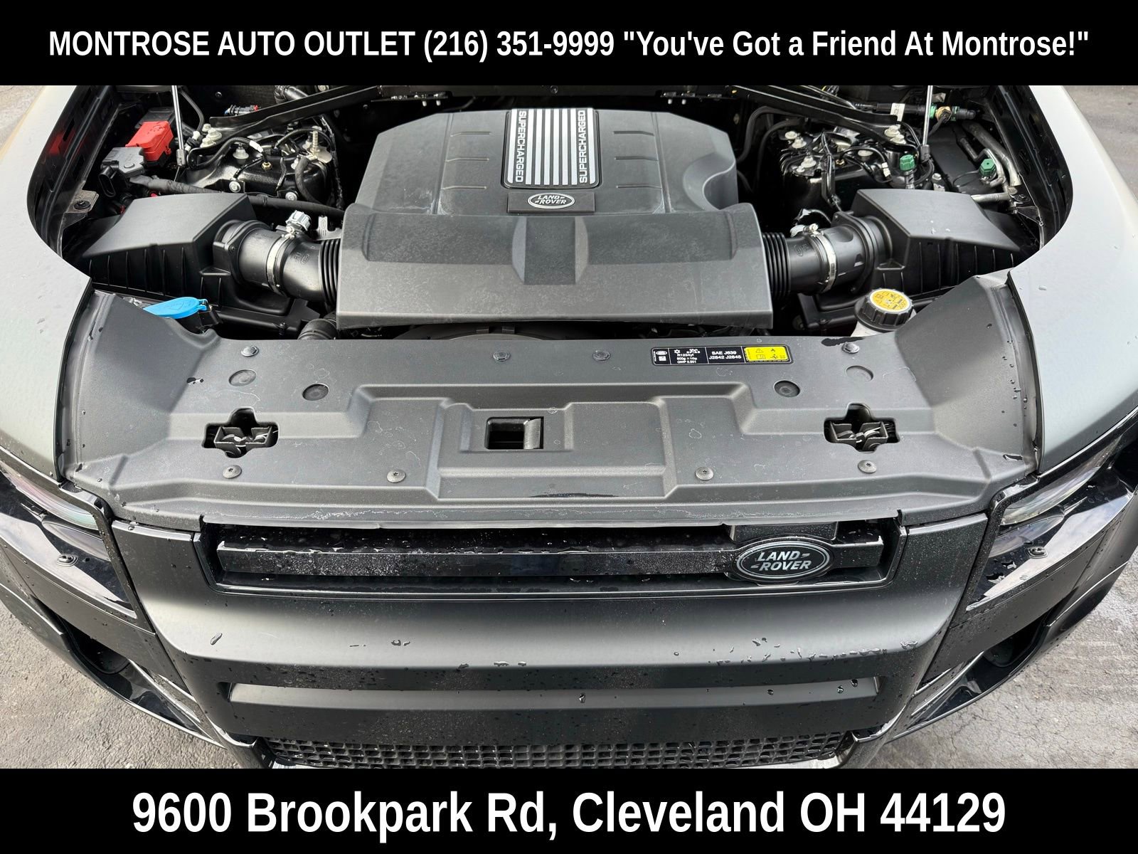 New 2026 Land Rover Defender 110 X-Dynamic SE image 39