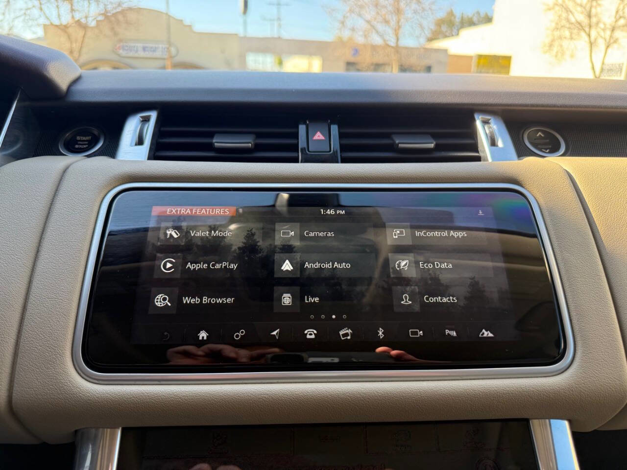 Used 2019 Land Rover Range Rover Sport SE image 39