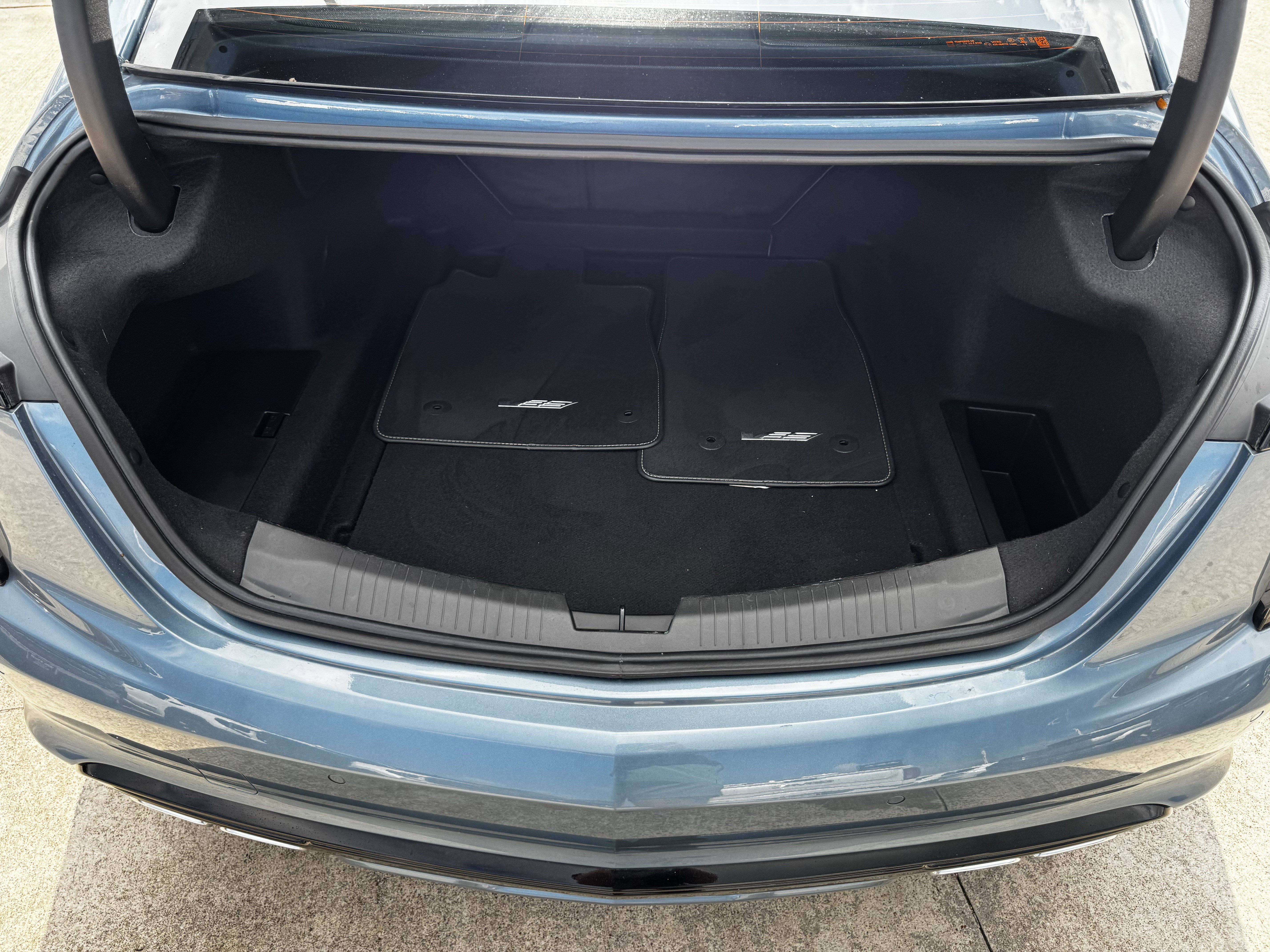 Used 2024 Cadillac CT5 V w/ Premium Package RWD image 31