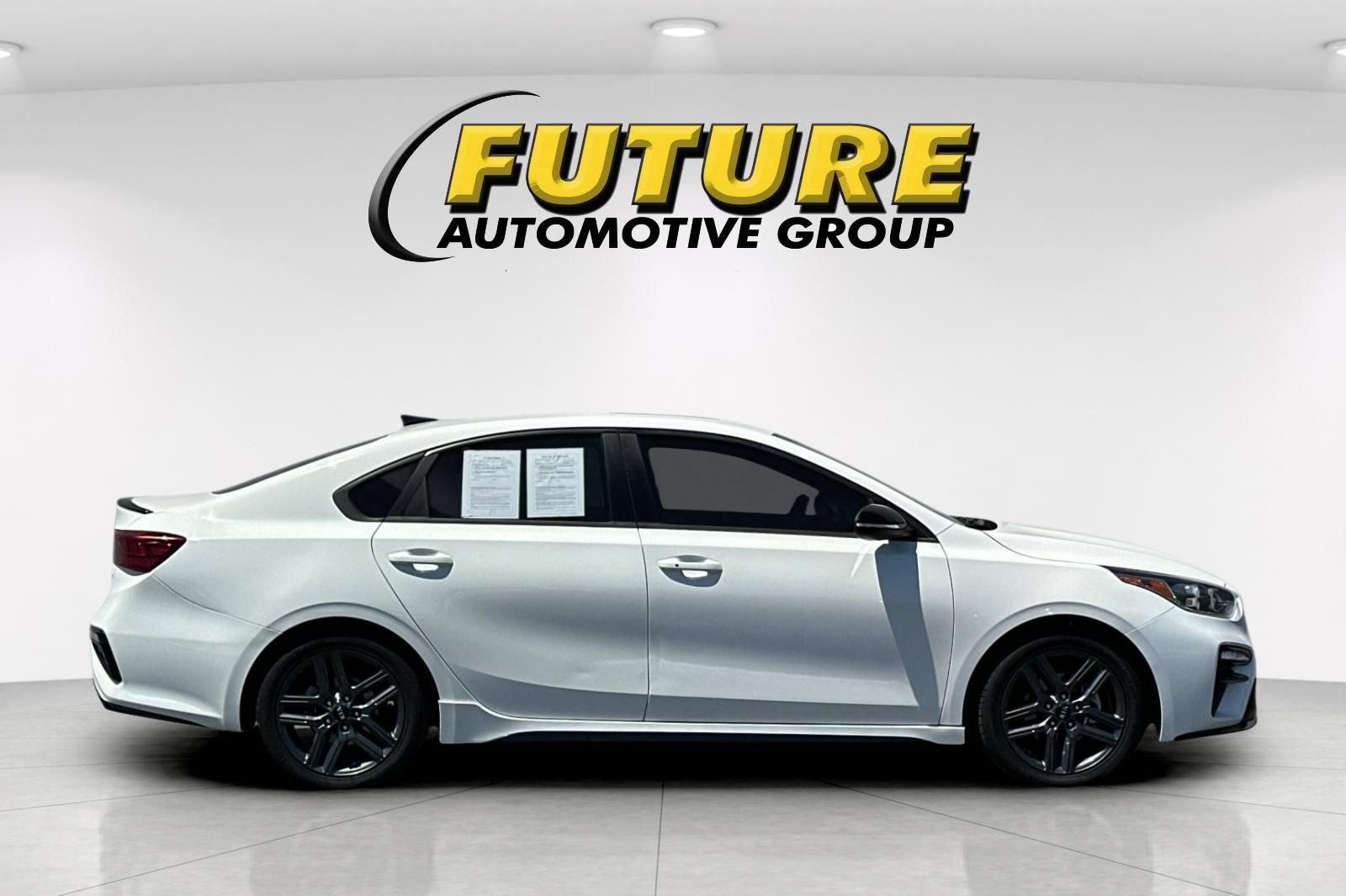 Certified 2020 Kia Forte GT-Line w/ GT-Line Premium Package FWD image 3