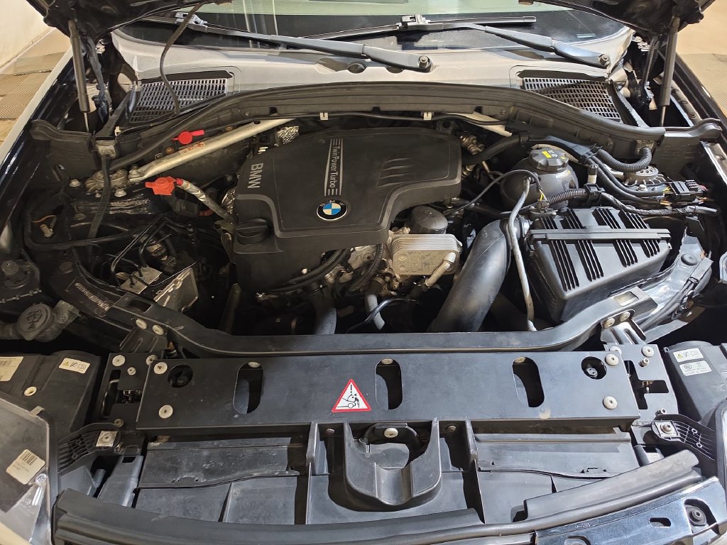 Used 2016 BMW X3 xDrive28i AWD/4WD image 18