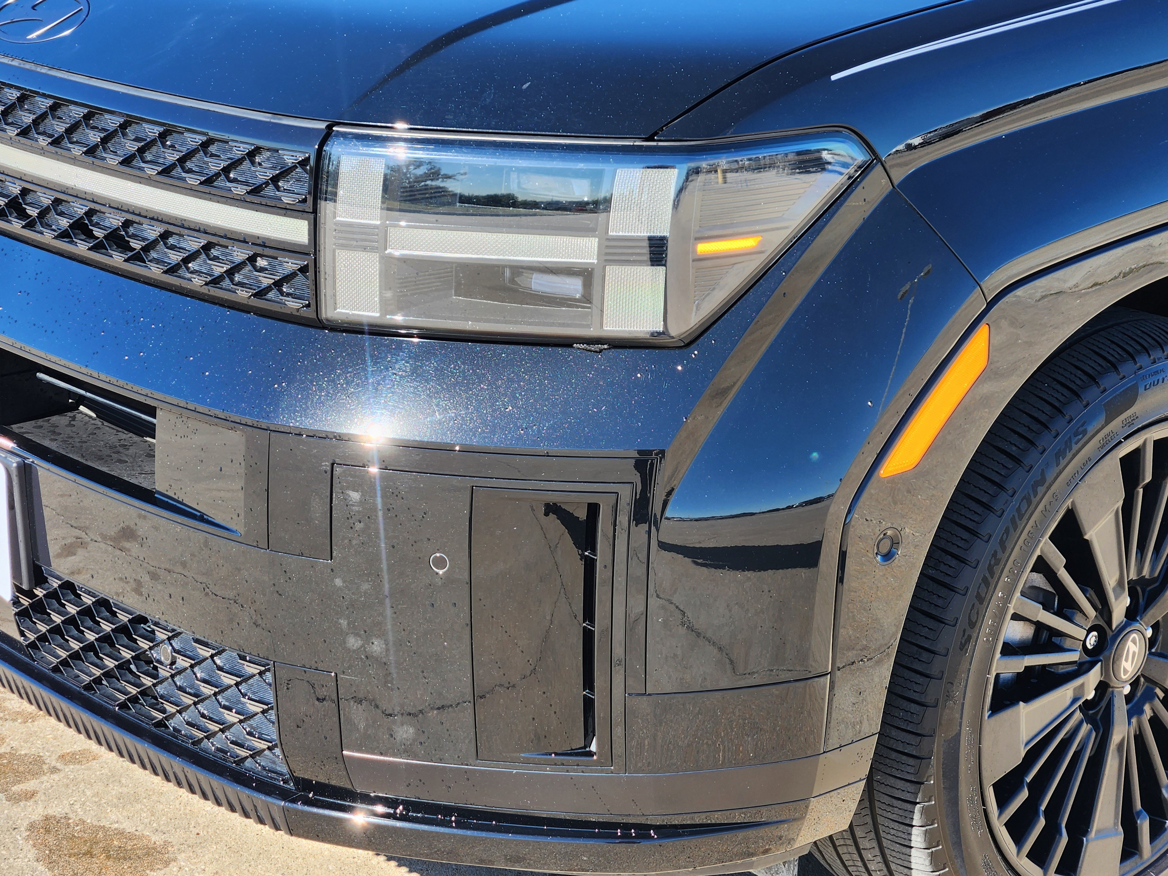 Used 2024 Hyundai Santa Fe Calligraphy image 9